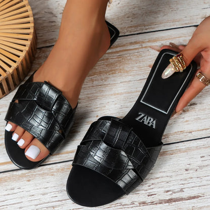 Amina™  Sandales Plates Tissées